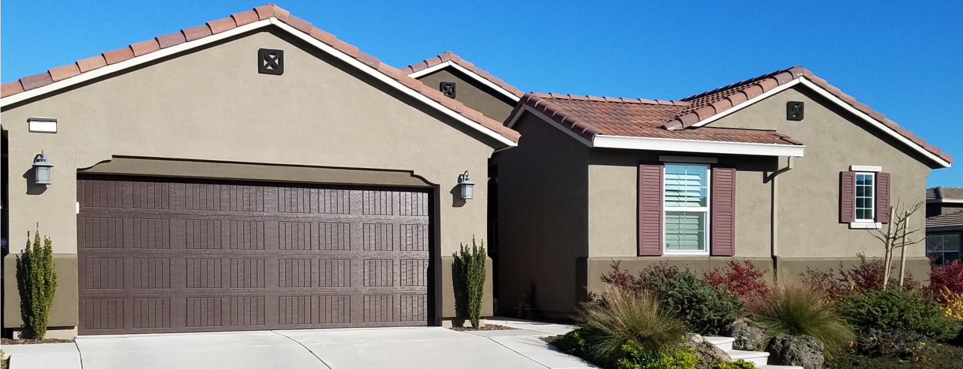 El Dorado Hills Painting - Interior Painter, Exterior Painter, Painter Residential, Commercial, Industrial Painter.  Interior painting, Exterior painting. Professional Painter in El Dorado Hills and the surrounding area Residential Painter El Dorado Hills Elk Grove Folsom Sacramento Auburn Lincoln Rocklin Roseville